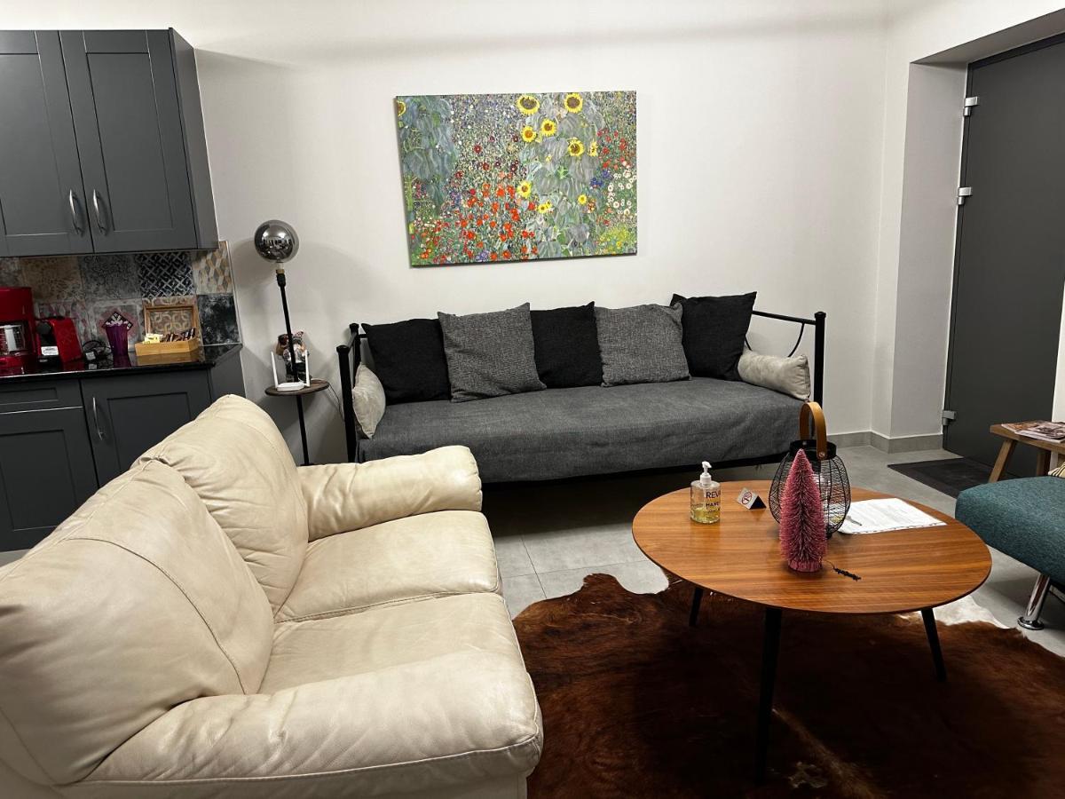 Ponte Vecchio Apartment Chalkís Dış mekan fotoğraf